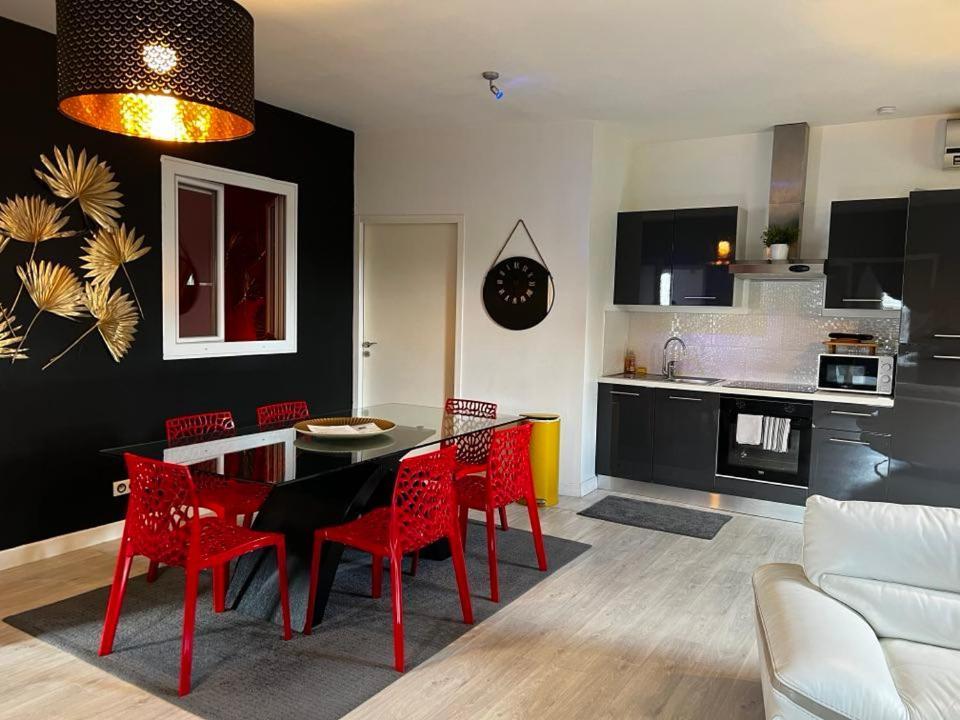 Destination Confidentielle * Clermont-Ferrand